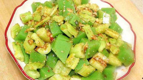 瓜拌着怎么吃,探索夏日清凉美味的多重吃法