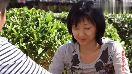 刘英吃瓜照片,揭秘明星日常生活中的趣味瞬间